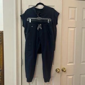 FIGS blue scrub set, excellent condition.